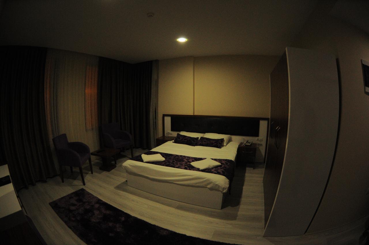 Maykon Hotel Civril  Bilik gambar